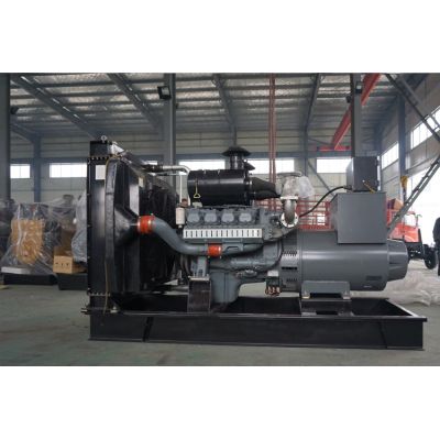 300kw威曼柴油發(fā)電機組-威曼8缸柴油機D15A2柴油發(fā)電機組,缸徑/行程：128/142mm,柴油發(fā)電機組水冷發(fā)動機功率363KW,柴油發(fā)電機組配套馬拉松斯坦福發(fā)電機。廠價直銷歡迎選購：13773399855。