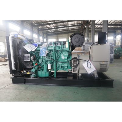 250kw沃爾沃柴油發(fā)電機(jī)組-沃爾沃6缸柴油機(jī)TAD1341GE柴油發(fā)電機(jī)組,缸徑/行程：131/150mm,柴油發(fā)電機(jī)組水冷發(fā)動(dòng)機(jī)功率252KW,柴油發(fā)電機(jī)組配套馬拉松斯坦福發(fā)電機(jī)。廠價(jià)直銷歡迎選購：13773399855。